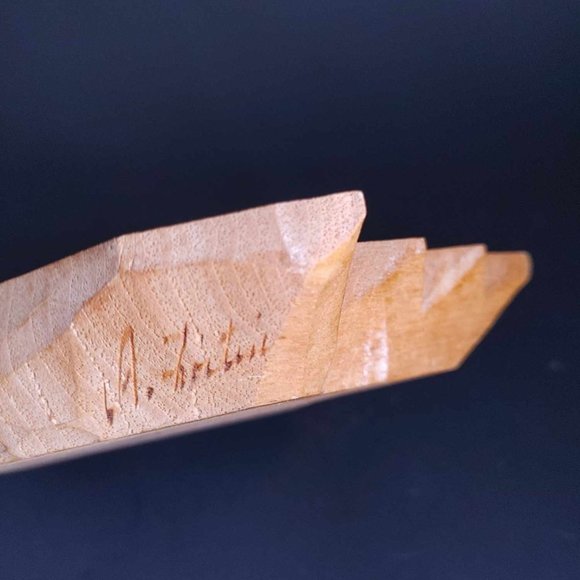 Maple Leaf Wood Trinket Candy Dish Hand Carved Canada Fall Autumn Decor - Picture 2 of 6